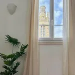 شقة Le Saint Jacques كومبيينْيِ